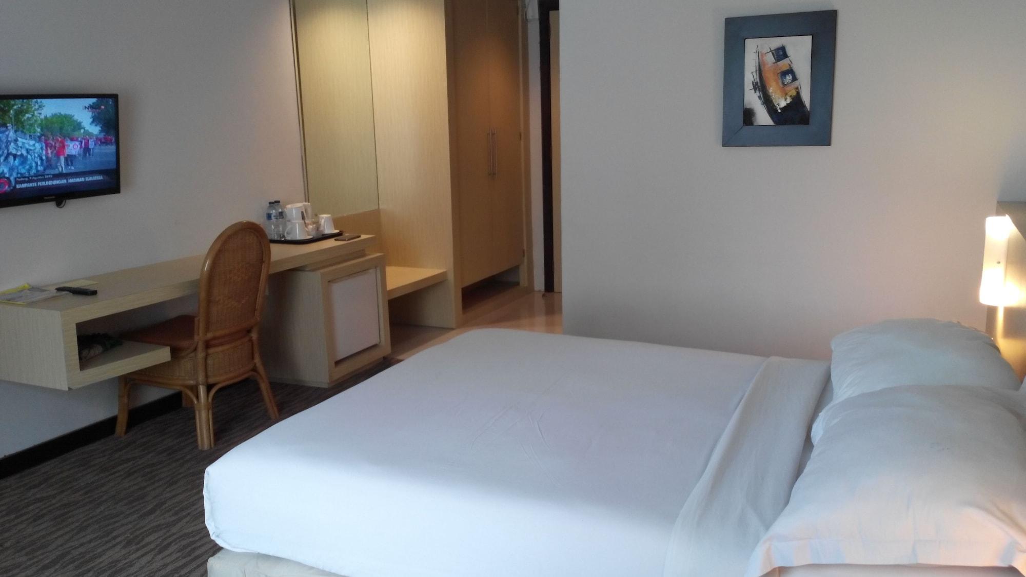 Hotel Pangeran 3*